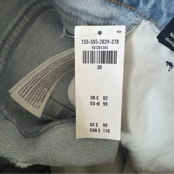 Abercrombie & Fitch NWT Curve Love The 90s Straight Ultra High Rise Jeans - Picture 7 of 11